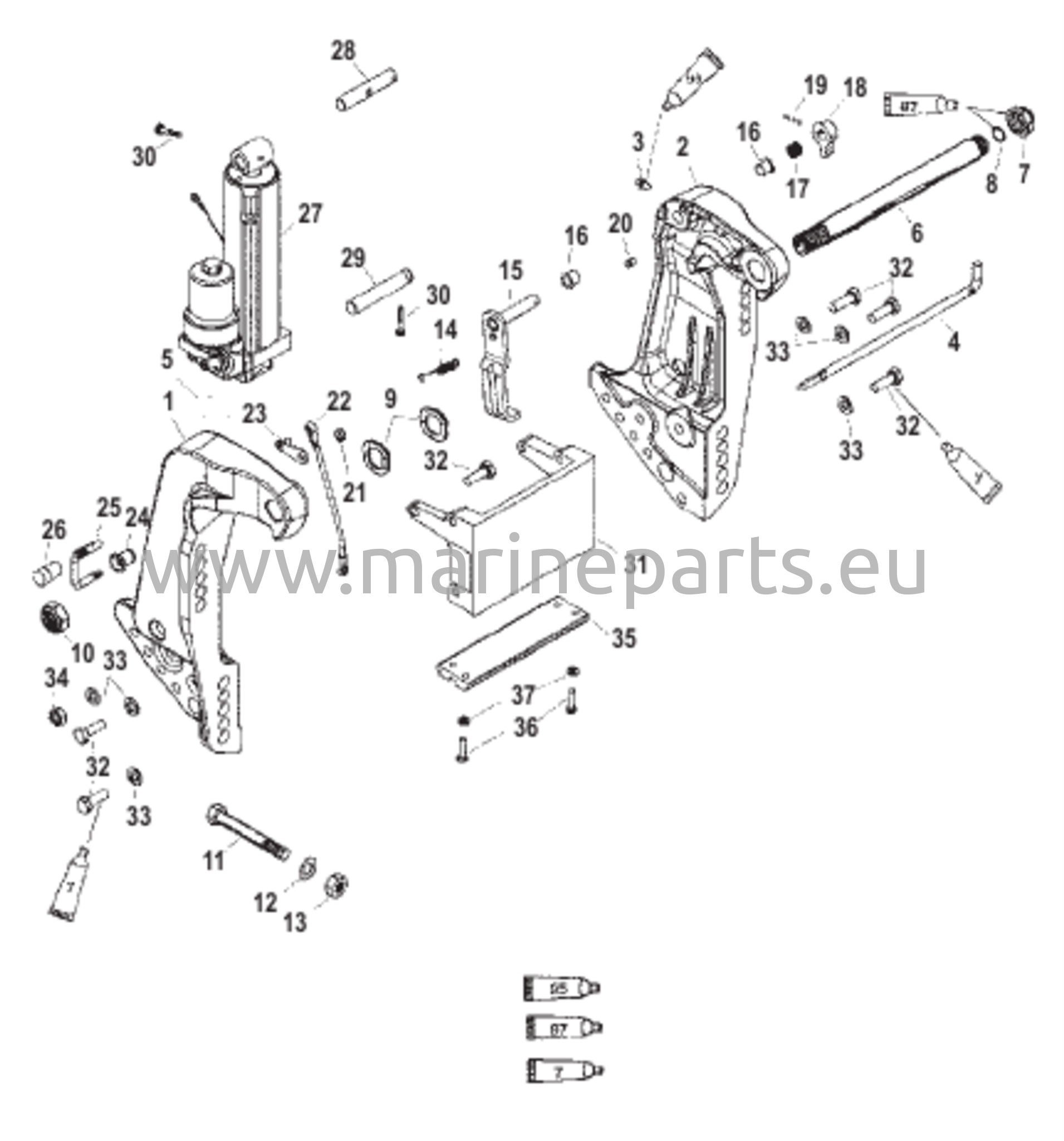 Peräpeilituki (ilman voimansiirtoa ja voimansiirrolla)