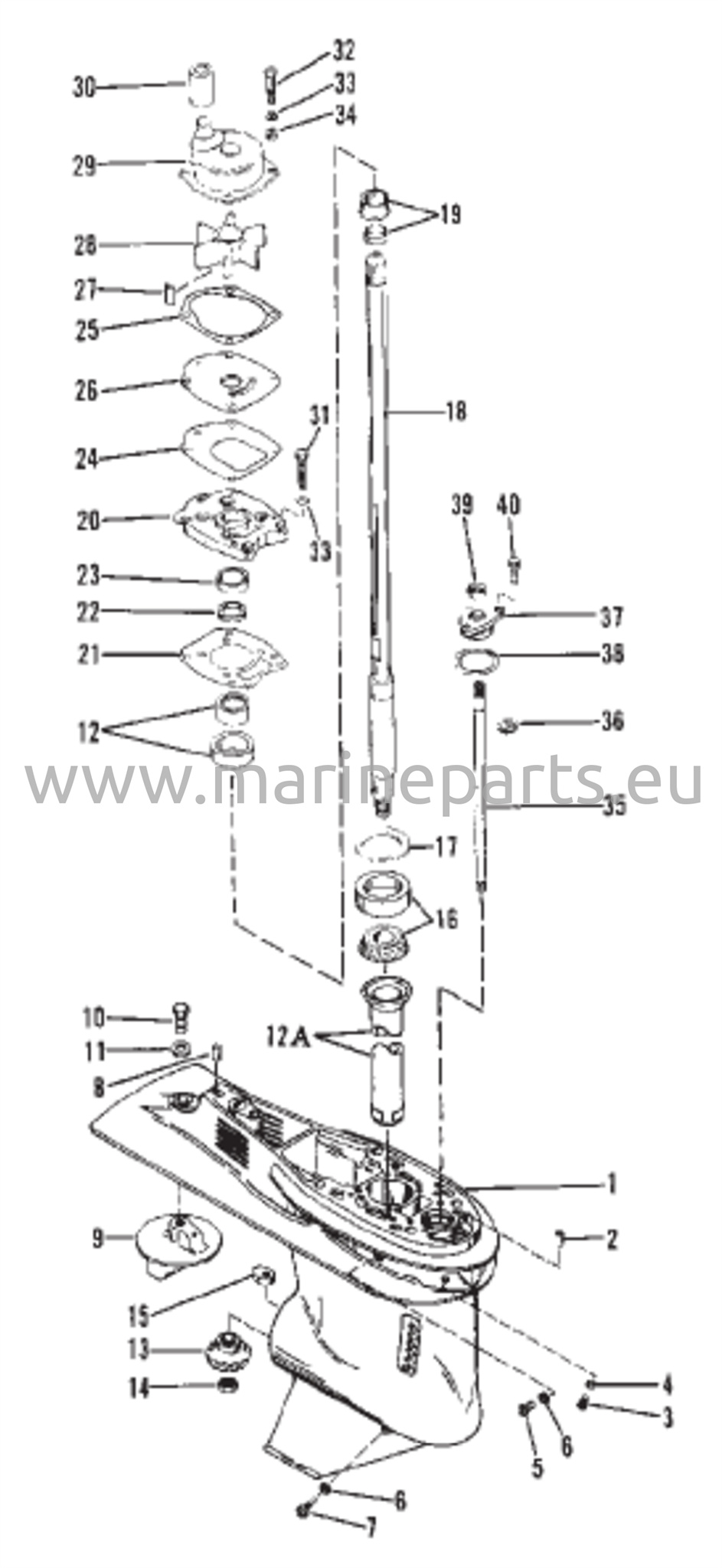 Vaihteiston kotelo voimansiirtoakseli