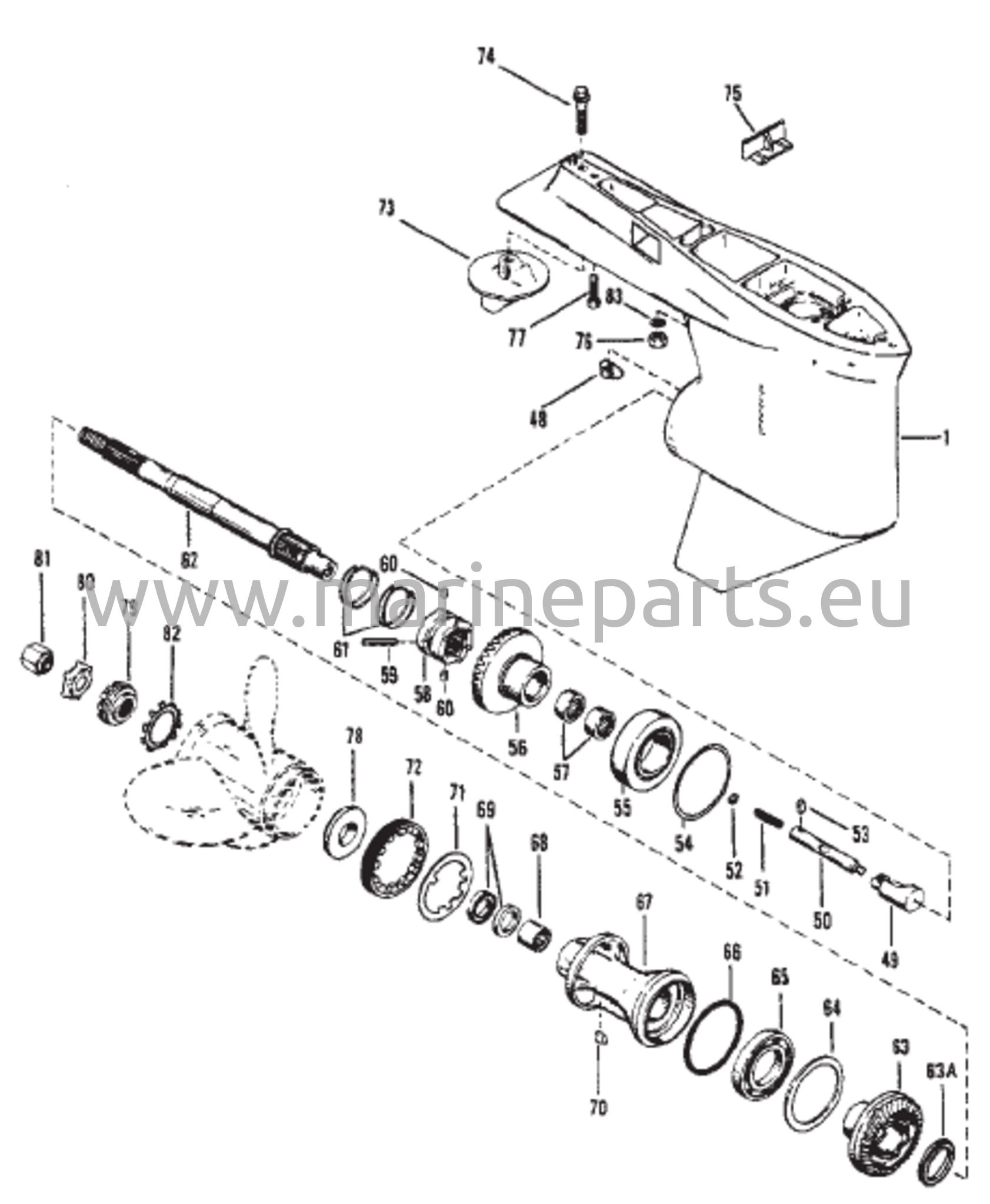 Vaihteiston kotelo potkurin akselille - vetoakselimutterilla
