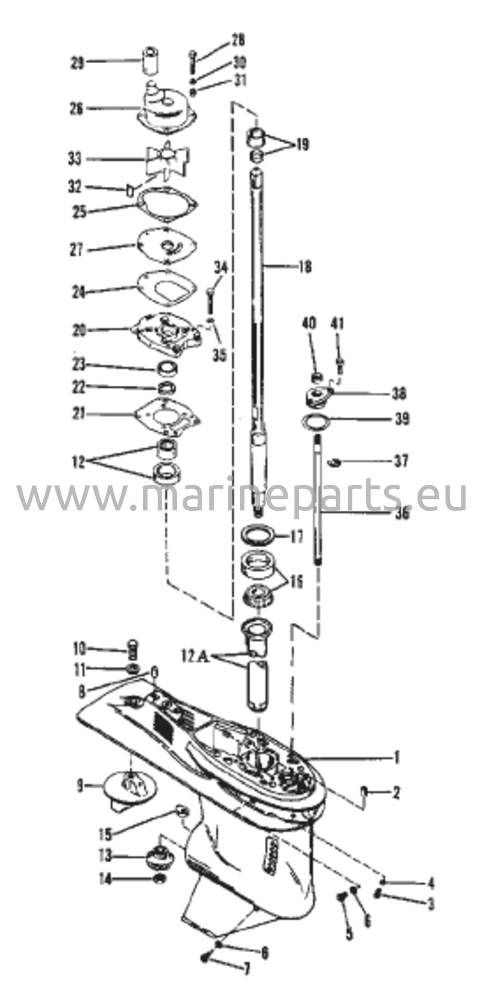 Vaihteiston kotelo voimansiirtoakseli