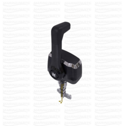 Pealtkinnitusega must juhtpult ühele mootorile ilma trimmi/kallutamiseta